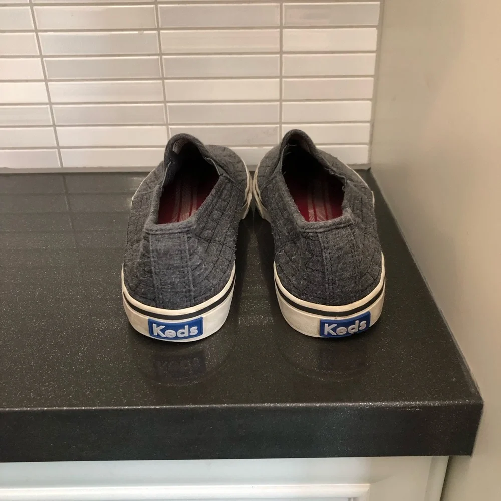 Keds women’s classic slip on sneakers - Picture 4 of 8